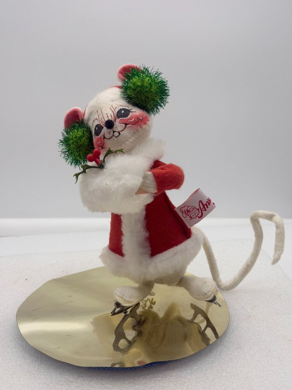 Vintage 1993 Annalee Mobilitee Doll Christmas Mouse Ice Skater